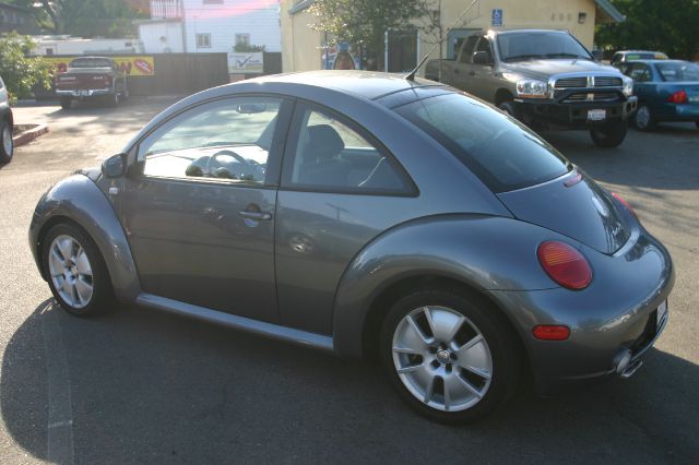 Volkswagen New Beetle GT 4 Door Hatchback