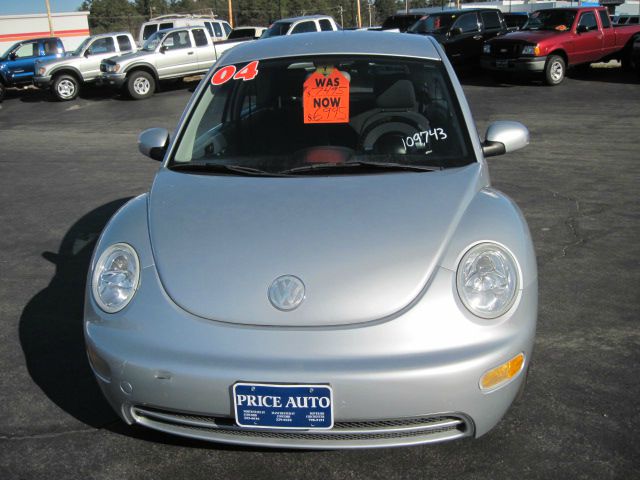 Volkswagen New Beetle 2004 photo 4