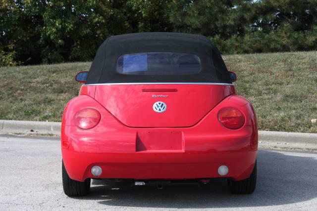 Volkswagen New Beetle 2004 photo 5