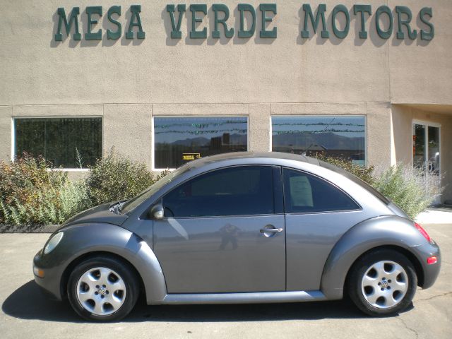 Volkswagen New Beetle 2004 photo 2