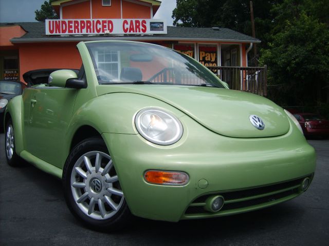 Volkswagen New Beetle 2004 photo 4