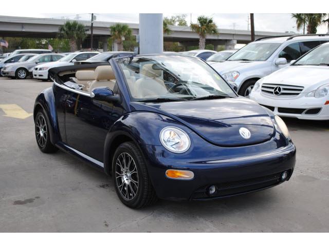 Volkswagen New Beetle 2004 photo 2