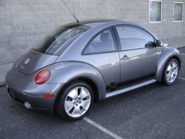 Volkswagen New Beetle 2004 photo 2