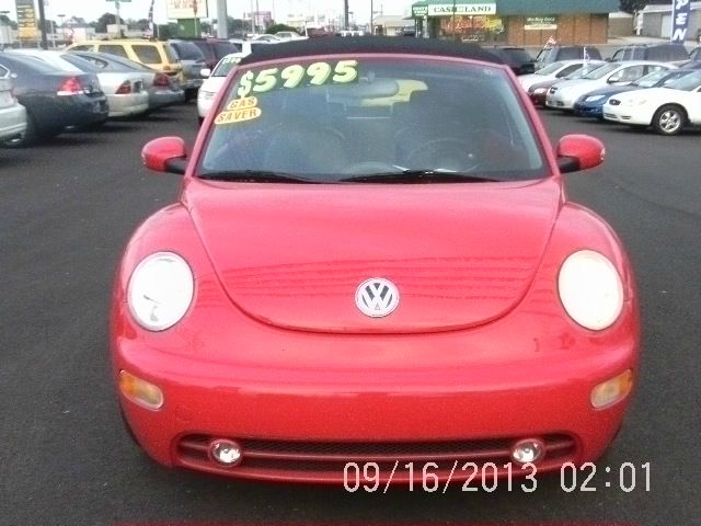 Volkswagen New Beetle 2004 photo 1