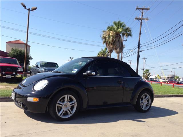 Volkswagen New Beetle 3/4 Ton Convertible