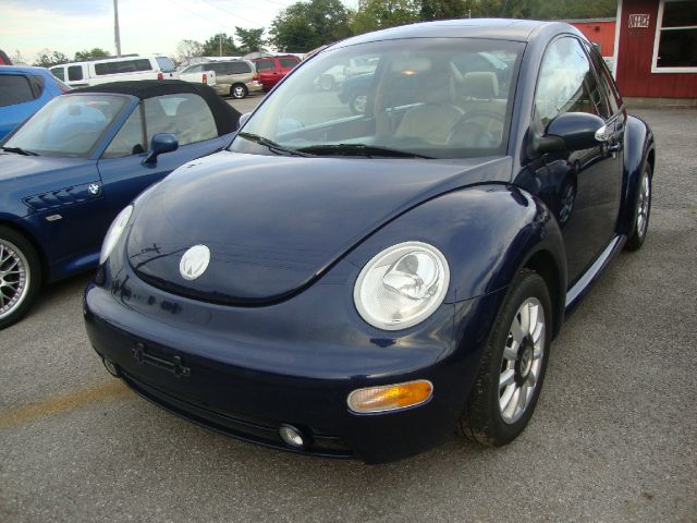 Volkswagen New Beetle 2004 photo 4