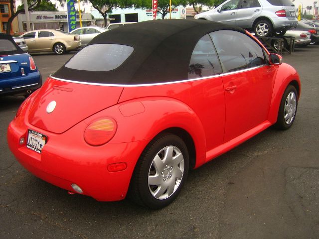 Volkswagen New Beetle ZX4 SE Sedan Convertible