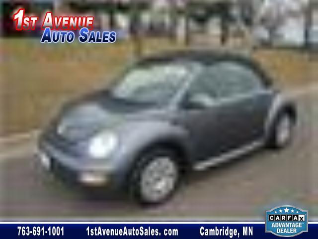 Volkswagen New Beetle 2500 SLE 4WD W/sunroof Convertible