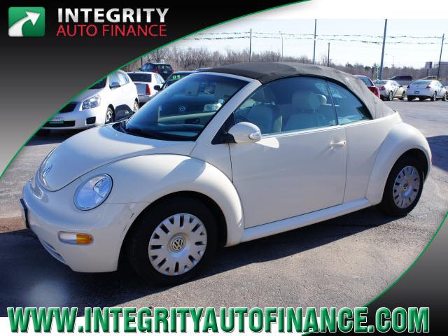 Volkswagen New Beetle S Sedan Convertible