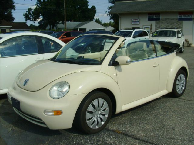 Volkswagen New Beetle 2004 photo 3