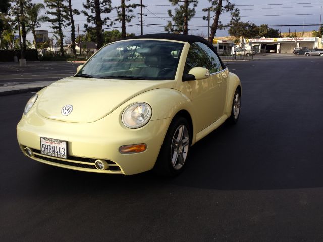 Volkswagen New Beetle 2004 photo 3