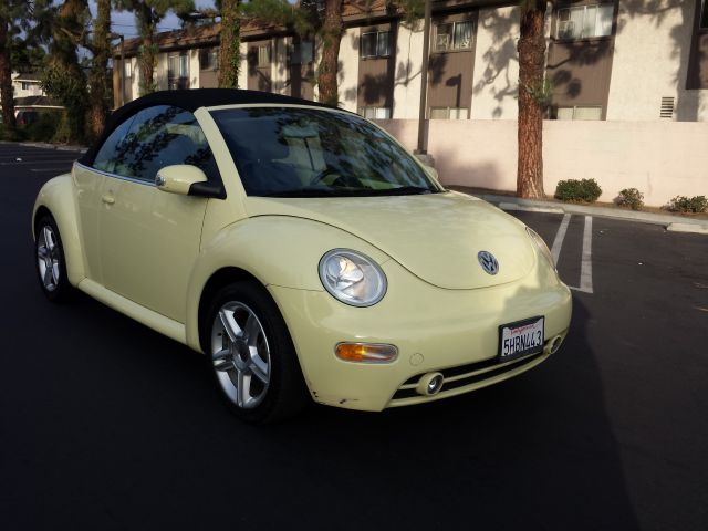 Volkswagen New Beetle 2004 photo 4