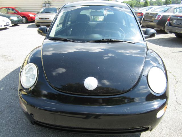 Volkswagen New Beetle 2005 photo 3