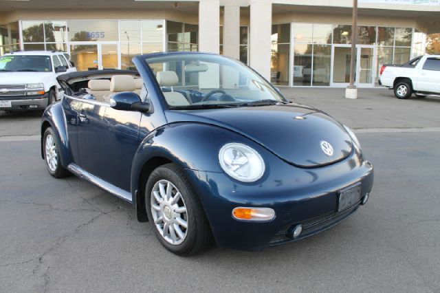 Volkswagen New Beetle 2005 photo 3