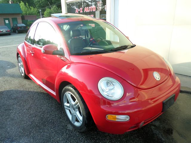 Volkswagen New Beetle 2005 photo 13