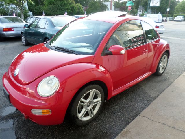 Volkswagen New Beetle 2005 photo 14