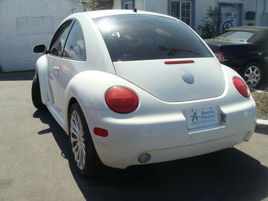 Volkswagen New Beetle 2005 photo 1