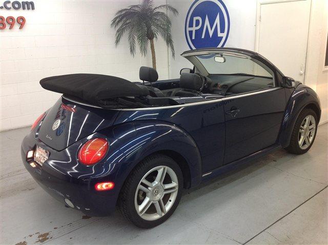 Volkswagen New Beetle 2005 photo 9