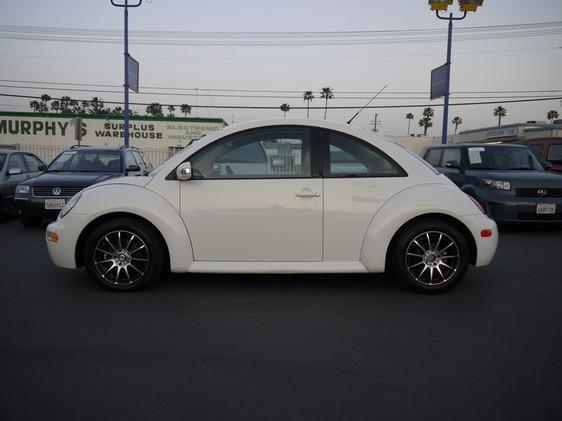 Volkswagen New Beetle 2005 photo 3