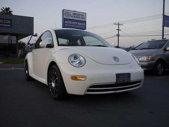 Volkswagen New Beetle 2005 photo 4