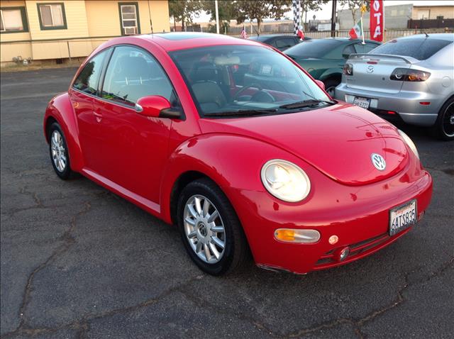 Volkswagen New Beetle 2005 photo 2