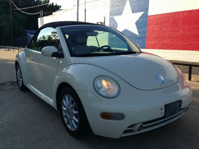 Volkswagen New Beetle 2005 photo 17