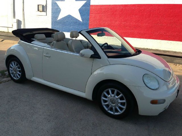 Volkswagen New Beetle 2005 photo 20