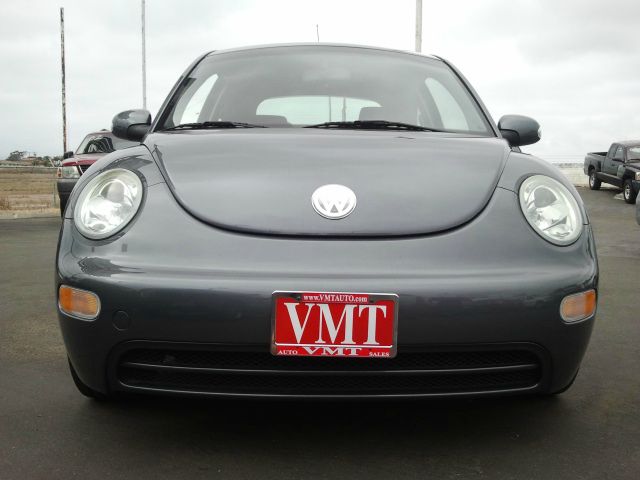 Volkswagen New Beetle 2005 photo 5