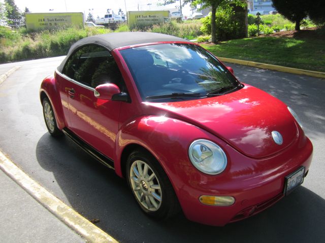 Volkswagen New Beetle 2005 photo 3