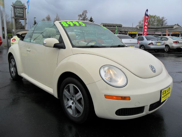 Volkswagen New Beetle 2006 photo 9