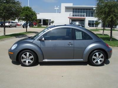 Volkswagen New Beetle 2006 photo 1