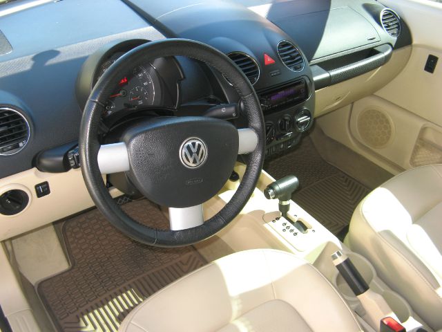 Volkswagen New Beetle CD With MP3 Hatchback