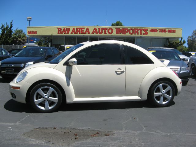 Volkswagen New Beetle 2006 photo 37