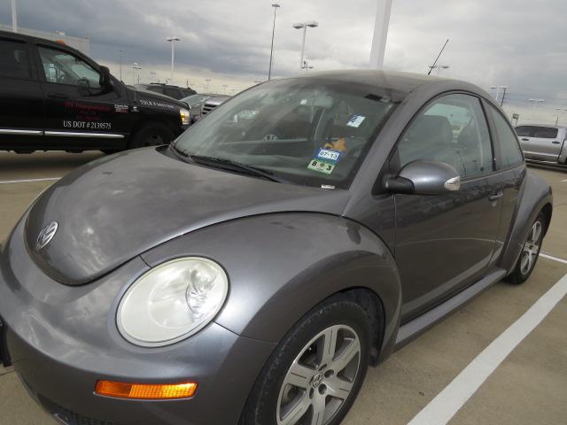 Volkswagen New Beetle 2006 photo 1