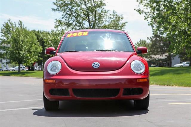 Volkswagen New Beetle 2006 photo 1