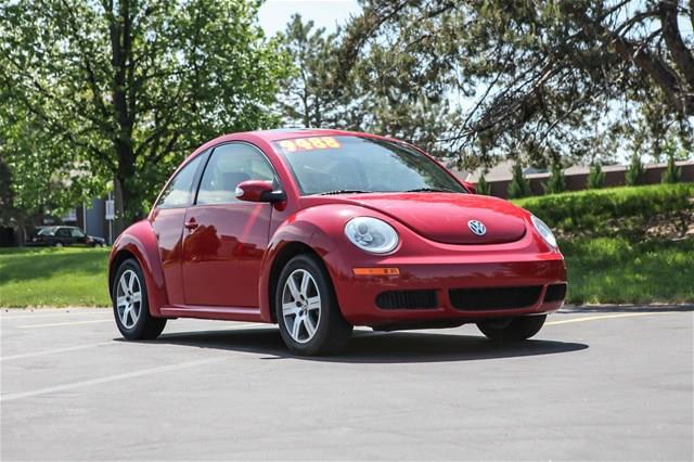 Volkswagen New Beetle 2006 photo 8