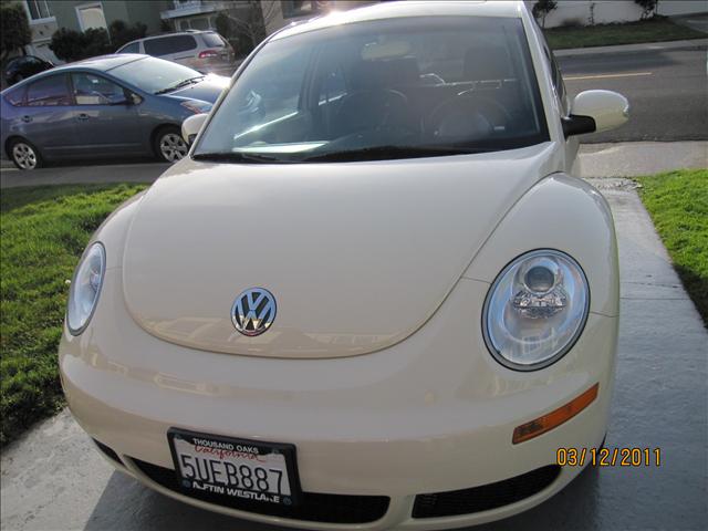 Volkswagen New Beetle 2006 photo 1