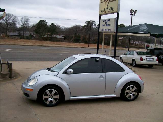 Volkswagen New Beetle GS-R Hatchback