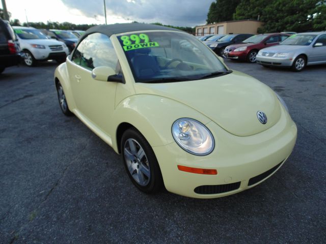 Volkswagen New Beetle 2006 photo 14