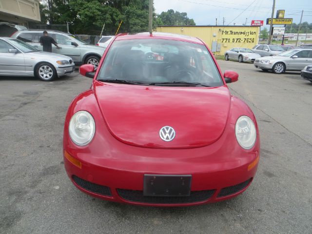 Volkswagen New Beetle 2006 photo 8