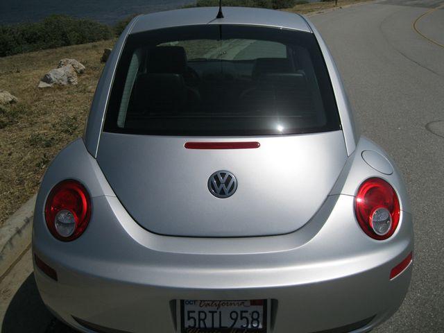 Volkswagen New Beetle 2006 photo 5