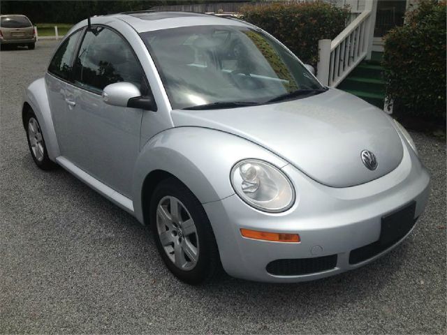 Volkswagen New Beetle 2007 photo 3