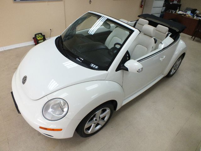 Volkswagen New Beetle 2007 photo 3