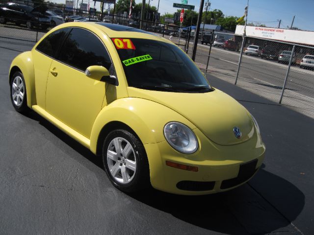 Volkswagen New Beetle 2007 photo 7