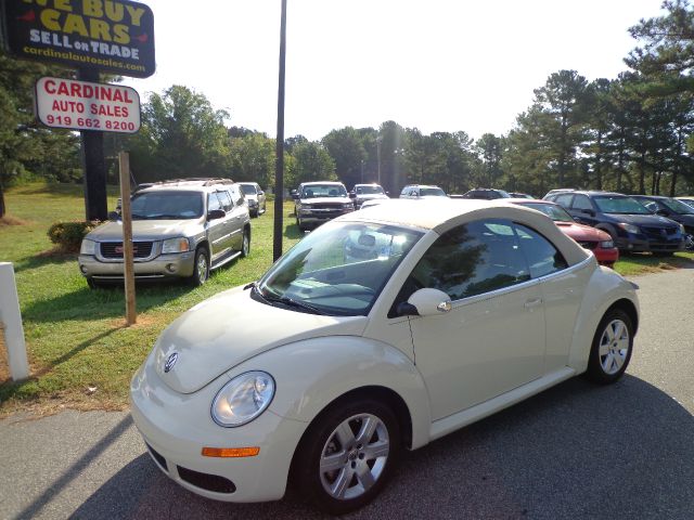 Volkswagen New Beetle 2007 photo 3