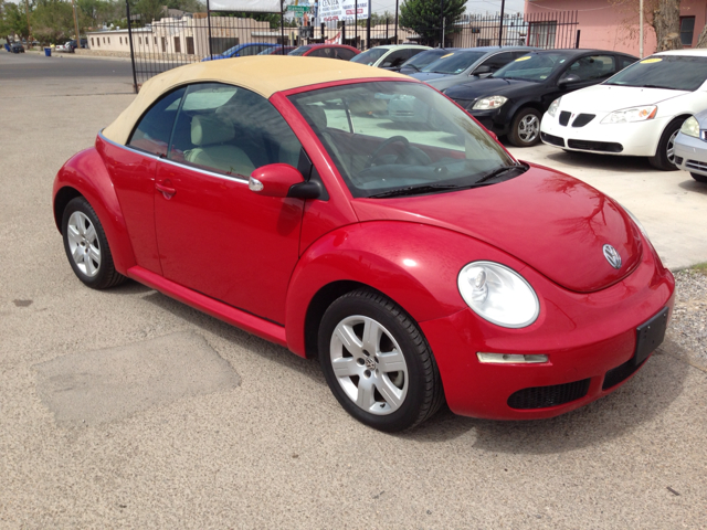 Volkswagen New Beetle 2007 photo 4