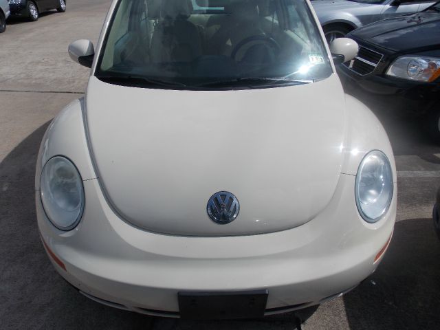 Volkswagen New Beetle 2007 photo 3