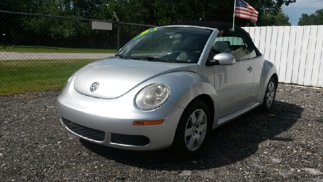 Volkswagen New Beetle 2007 photo 2