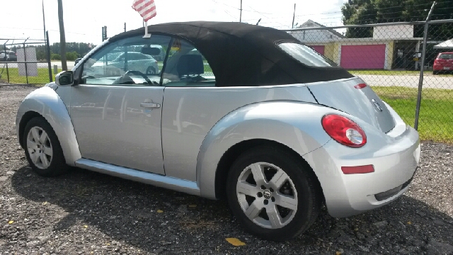 Volkswagen New Beetle 2007 photo 4