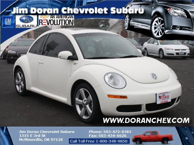 Volkswagen New Beetle 1996 Chrysler Hatchback